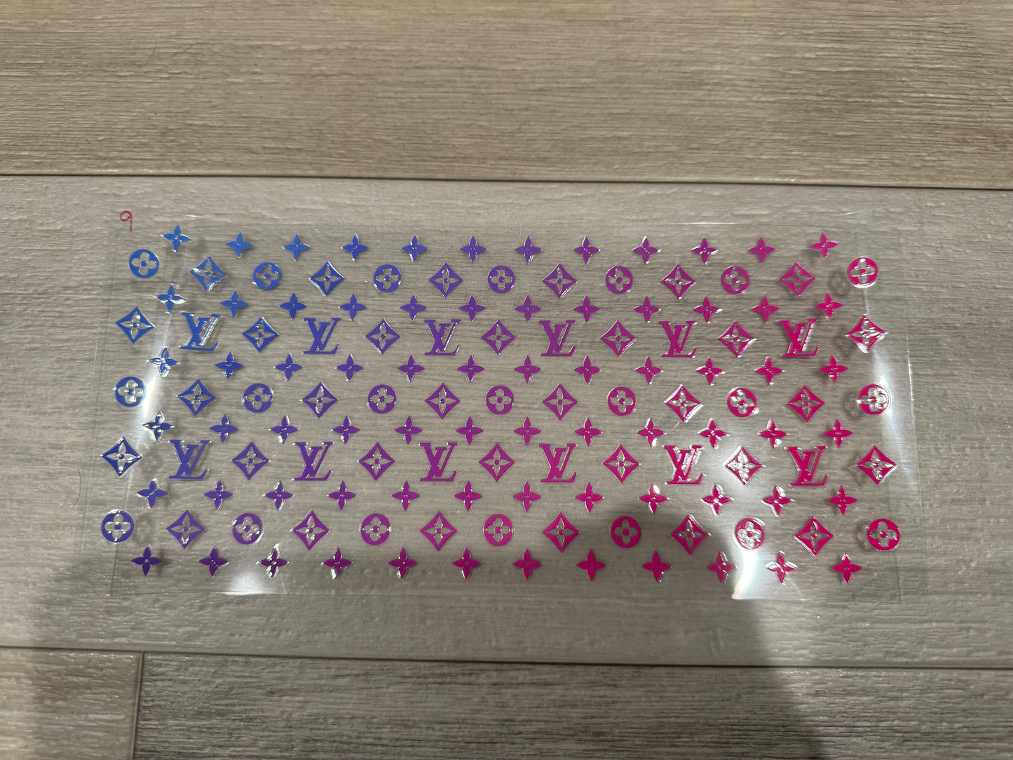 Louis Vuitton 9