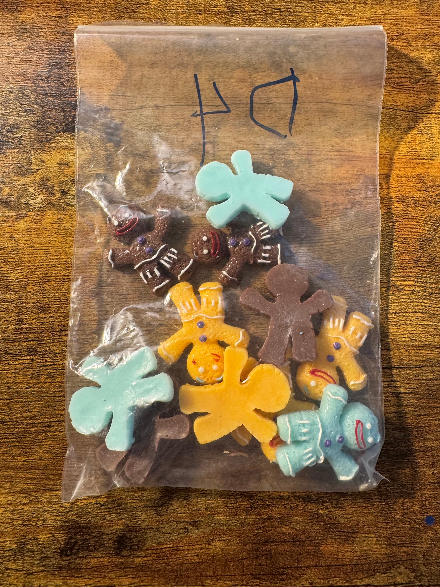 Gingerbread Lid Charms